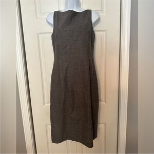 AKRIS PUNTO Sleeveless Check Wool Midi Dress Size US 6. Gray.